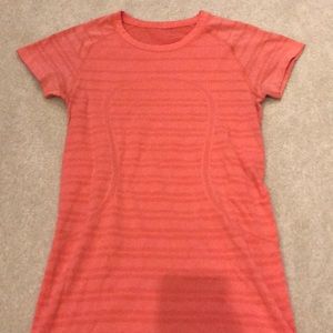Sz 6 lululemon top
